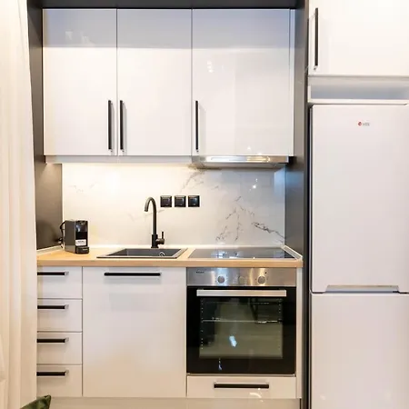F & B Collection - 2 Bedroom Apartmán *